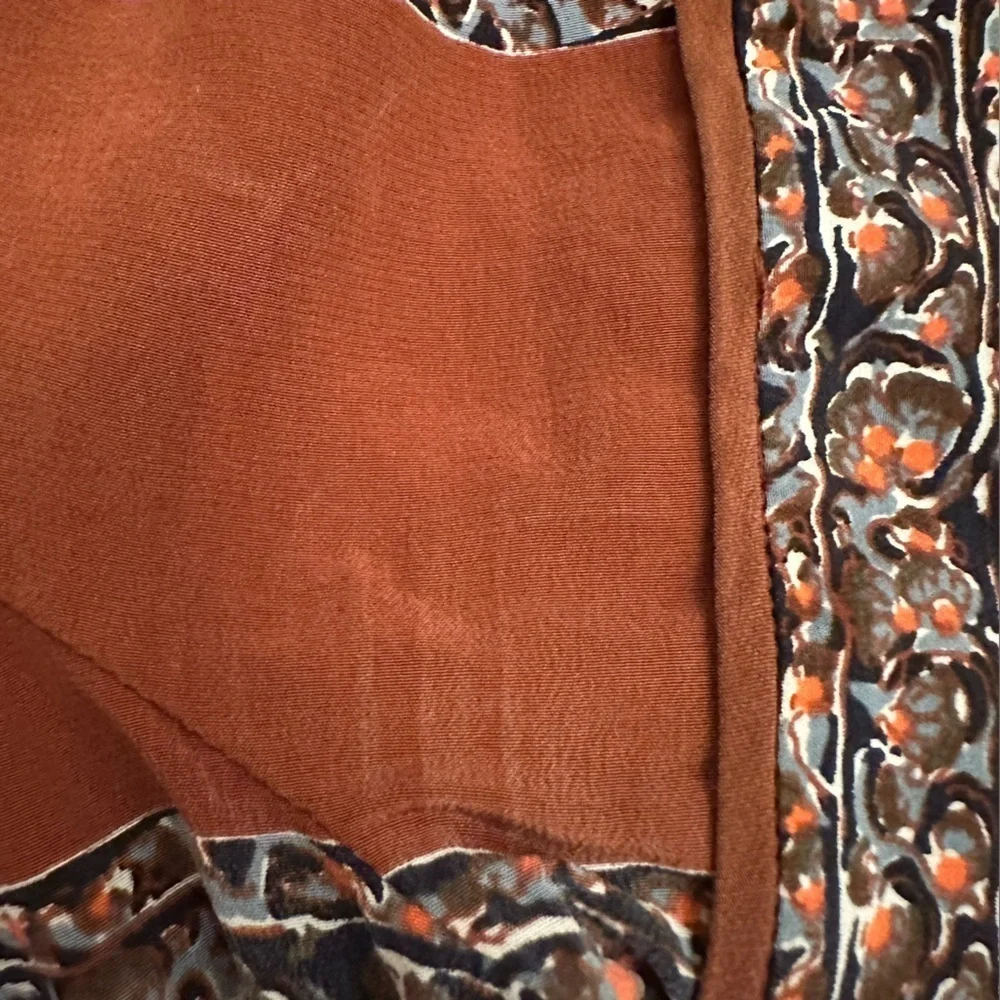 Tory Burch SILK Rust Brown Striped Floral Pattern tee Boho Size 4 (#)